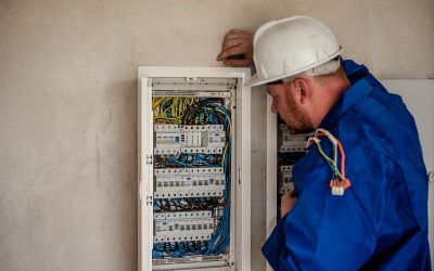 How to Land a Great Job as an Electrician in Alberta